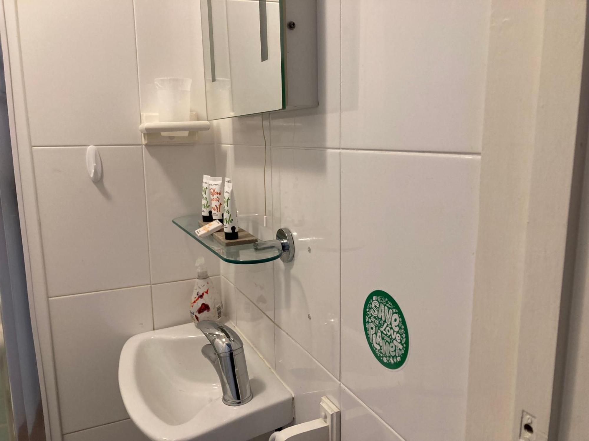 The Cherry Tree Guest House Eastbourne Ngoại thất bức ảnh