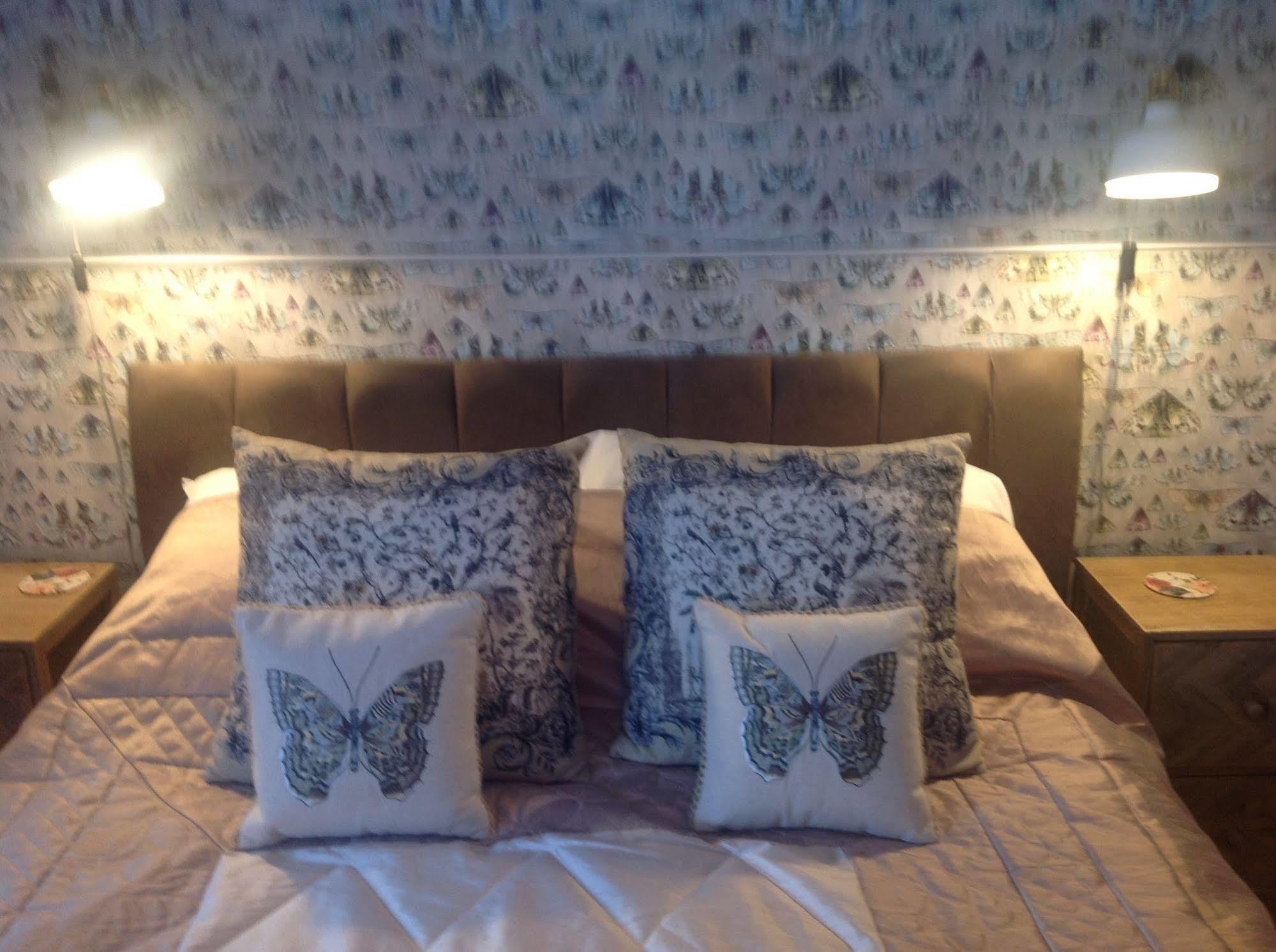 The Cherry Tree Guest House Eastbourne Ngoại thất bức ảnh